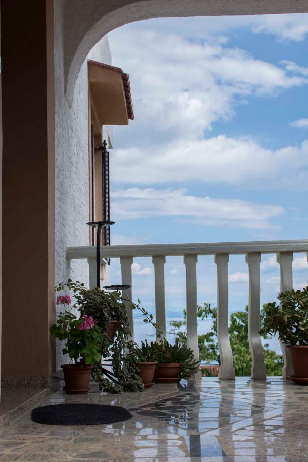 Guest House Ivo Lovran Exterior foto